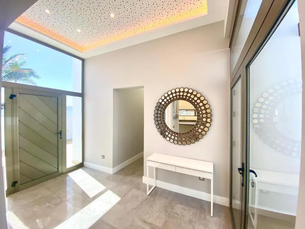 Villa Celine 卡门港